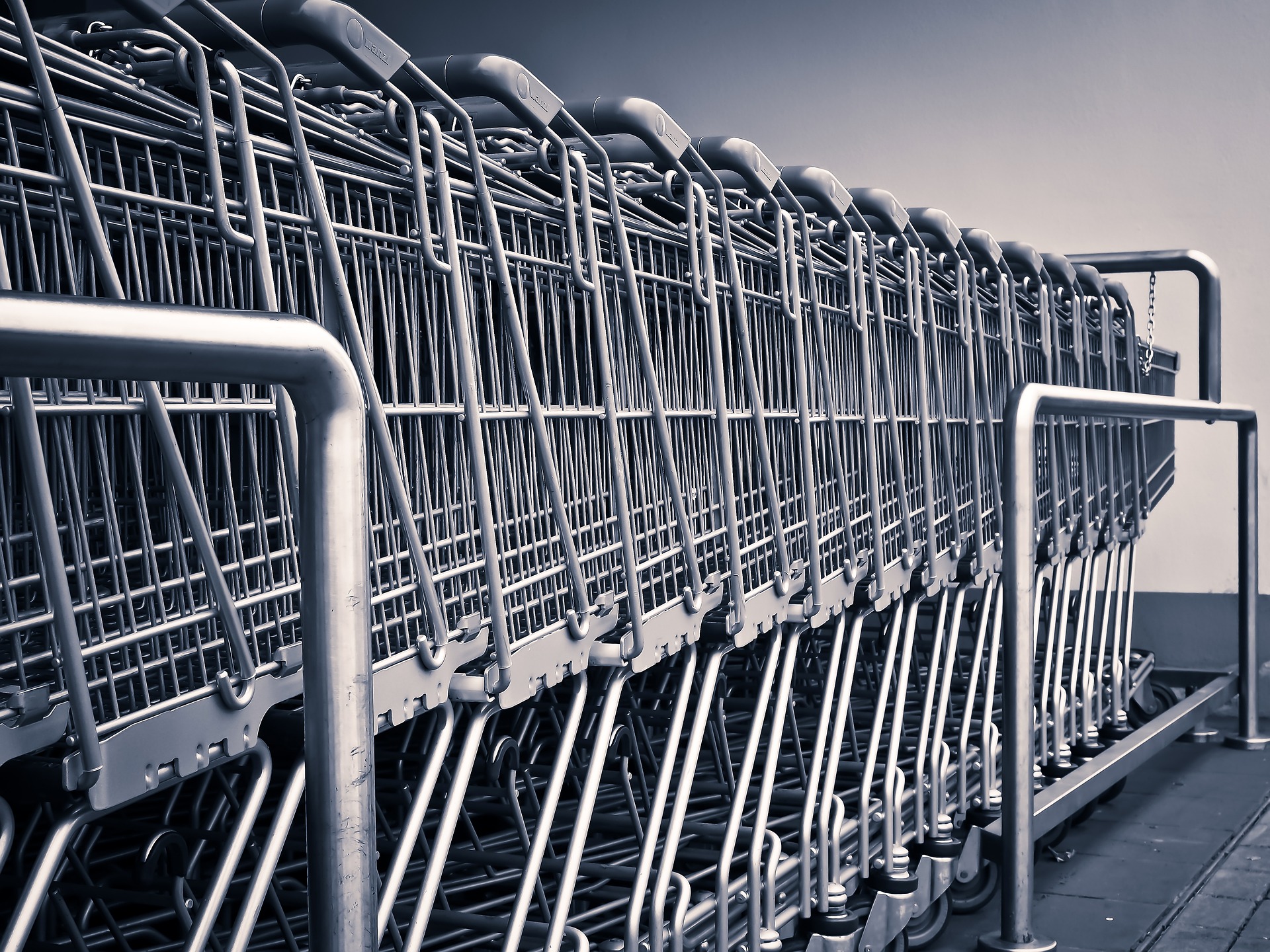 К чему прибегают супермаркеты, чтобы посетители тратили больше